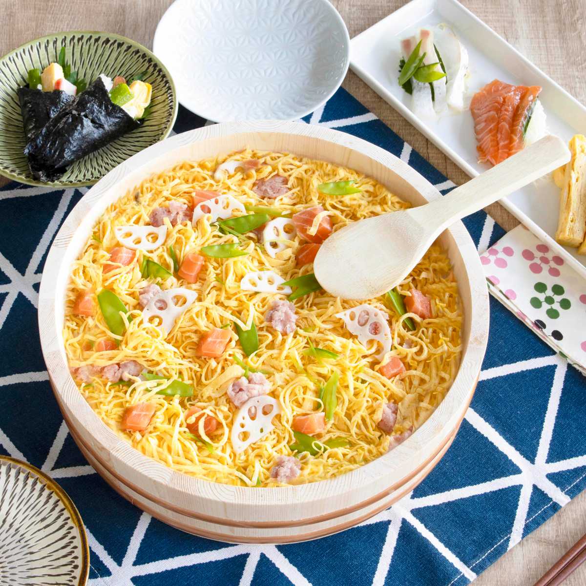 直径66cm 高さ18cm　寿司桶　飯切桶　桶　大型 直径66cm 高さ18cm 寿司桶 飯切桶 桶 大型