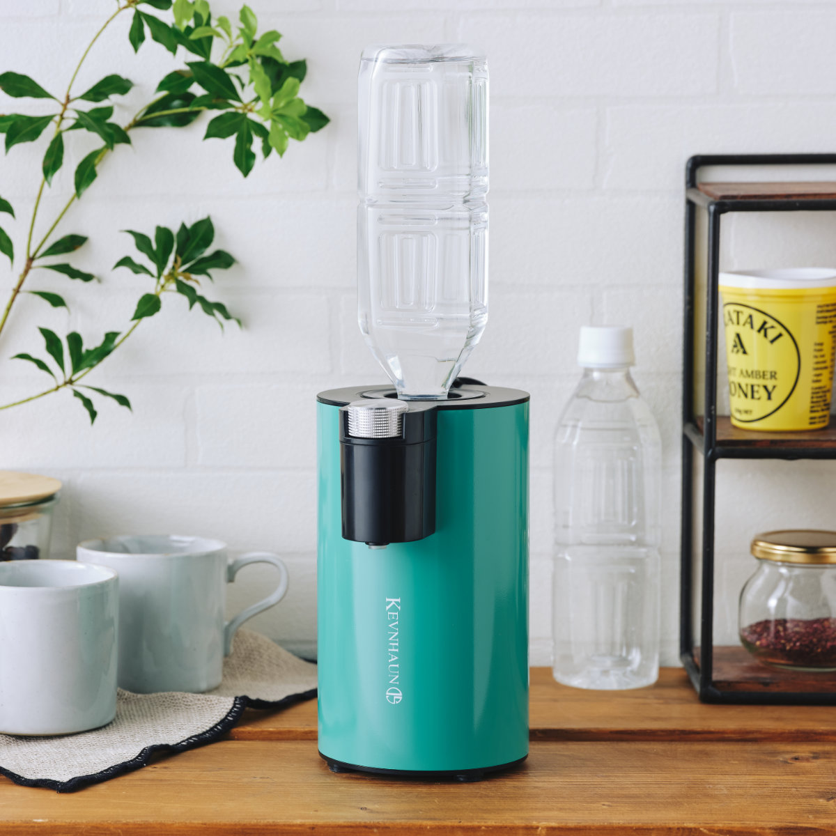 KEVNHAUN 湯沸かし器 クイックホットウォーターディスペンサー （ ケヴンハウン ウォーターサーバー 湯沸かし機能 ペットボトル 温度調節可 卓上 コンパクト 温水 お湯 500ml ホットウォーターサーバー 電気ケトル ）【39ショップ】