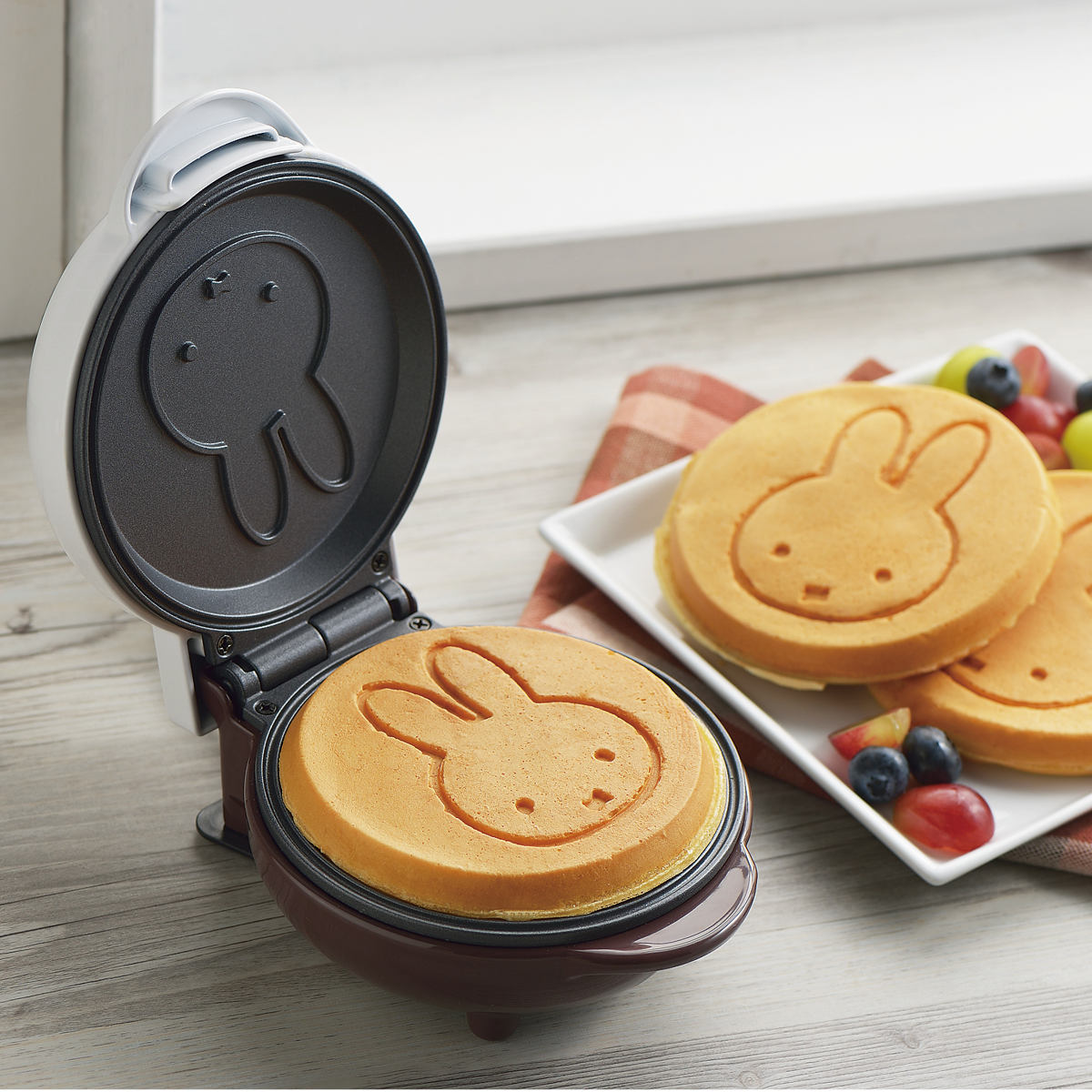 ぺこちゃんパンケーキメーカー m26683710100_1.jpg?1748442355