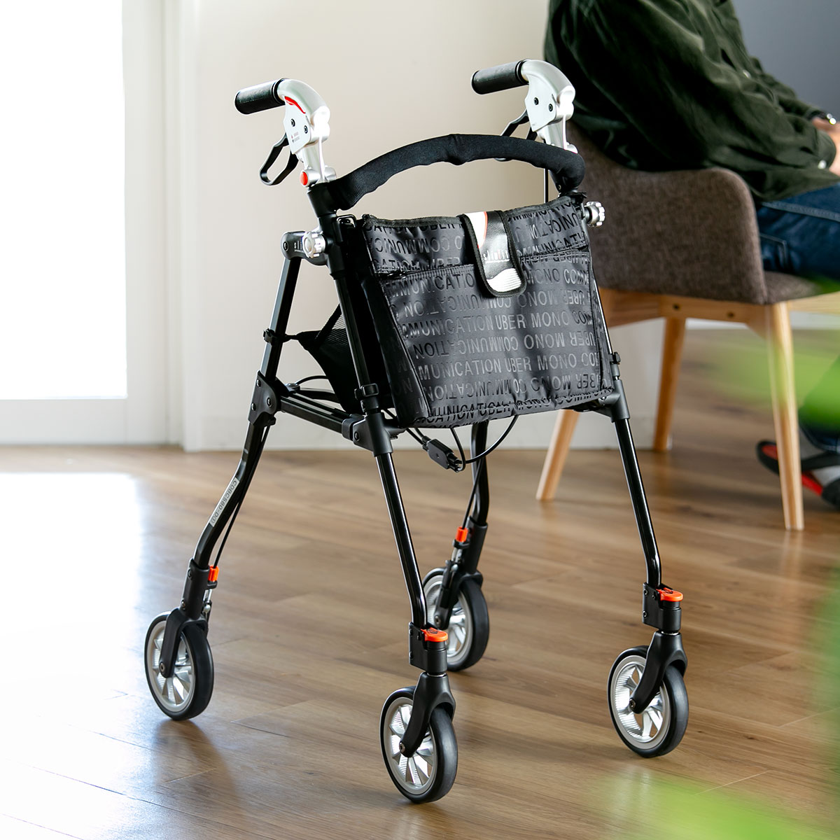 歩行車 スリムフィット ラージサイズ フロントガードタイプ ( 歩行器 軽量 コンパクト 介護 シルバーカー カート 折りたたみ 男女兼用 高齢者 歩行補助 シニアカー 自立 4輪 2WAYハンドル 高さ調節可能 福祉用具 シンプル )【39ショップ】|インテリアパレット