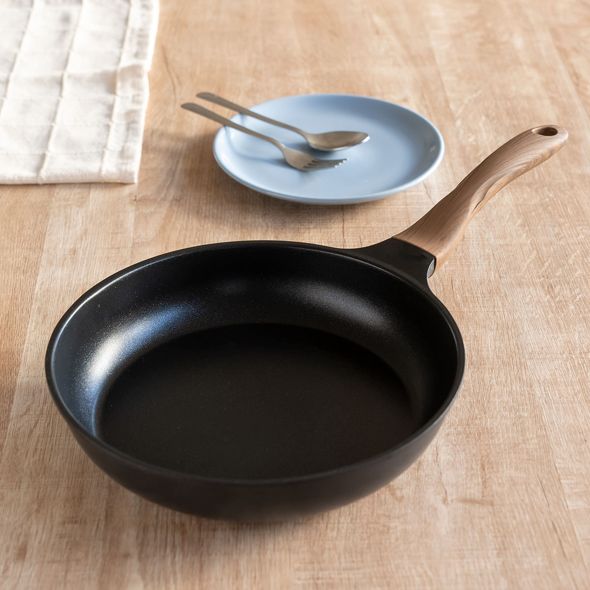 楽天市場】フライパン2点セット 26cm IH対応 キッチンバサミ付き