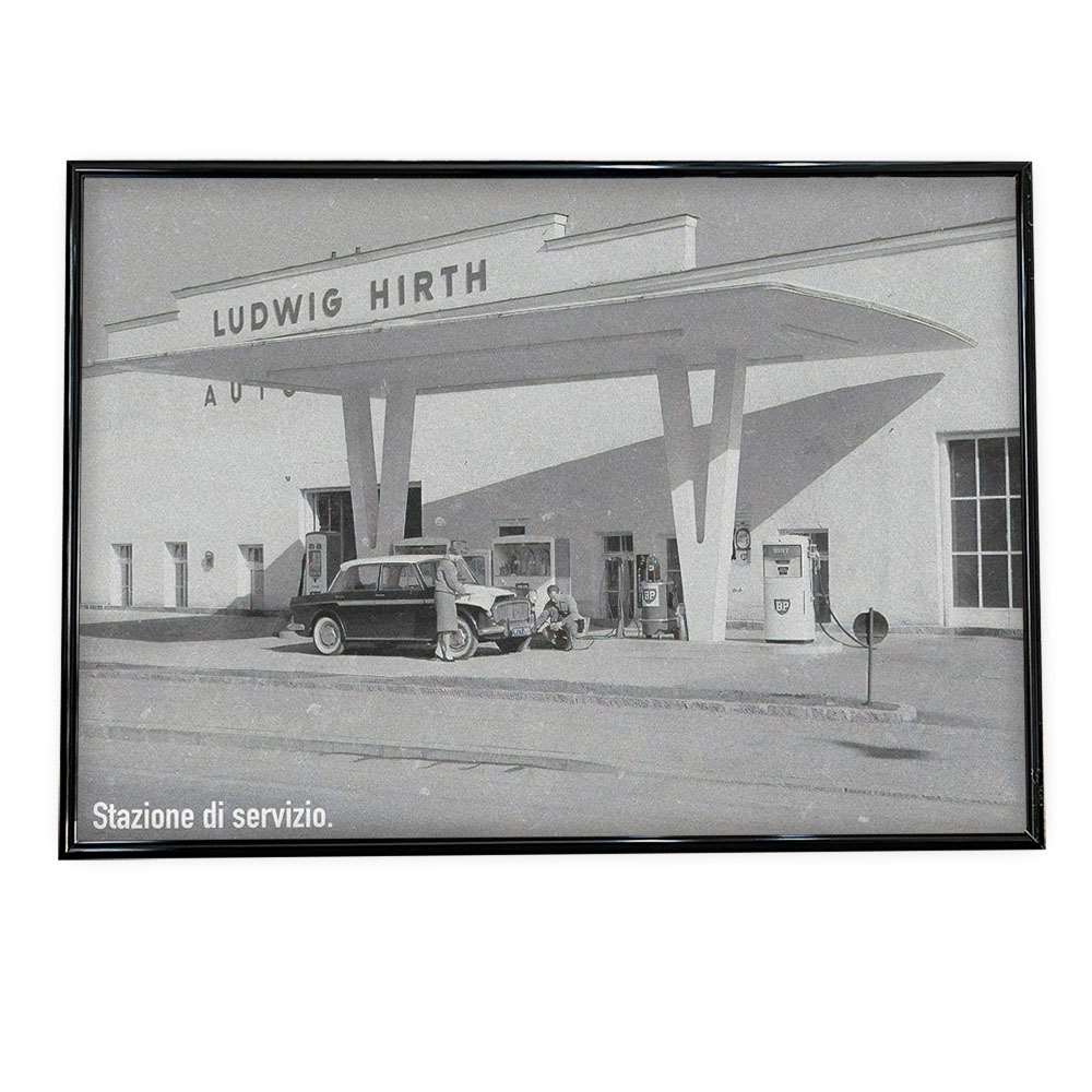 ポスター B2サイズ 約51x73cm 選べる用紙 大きさ インテリア おしゃれ ファッション 写真 外車 外国 ガレージ ニューヨーク 街並み アメリカン 西海岸 レトロ インダストリアル モノクロ カフェ 驚きの価格が実現