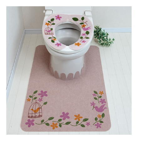 サンコー おくだけ吸着 バリアフリーおくながトイレマット 鳥かご 撥水 Ke 24 サイズ巾60 奥行き90cm 首下47cm 2枚でこのサイズ セット Educaps Com Br