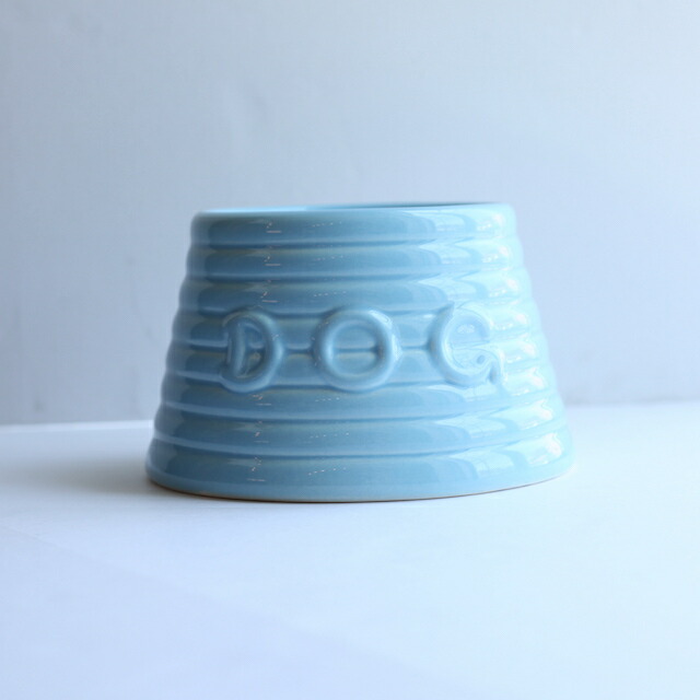 BAUER POTTERY バウアーポッタリー RINGWAREDOGBOWL S 黒色火薬青碧 発色がとてもキレイなドッグボウルです。瀬戸ものなのでせっ生面も楽になること。 差し上げ物 犬 首飾り 食器