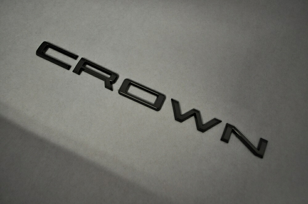 AZSH36　クラウンスポーツ　ブラックエンブレム　クラウンロゴ単品　INVENTER/grow/メッキ/ブラッククローム/ゴールド/車エンブレム/車パーツ/