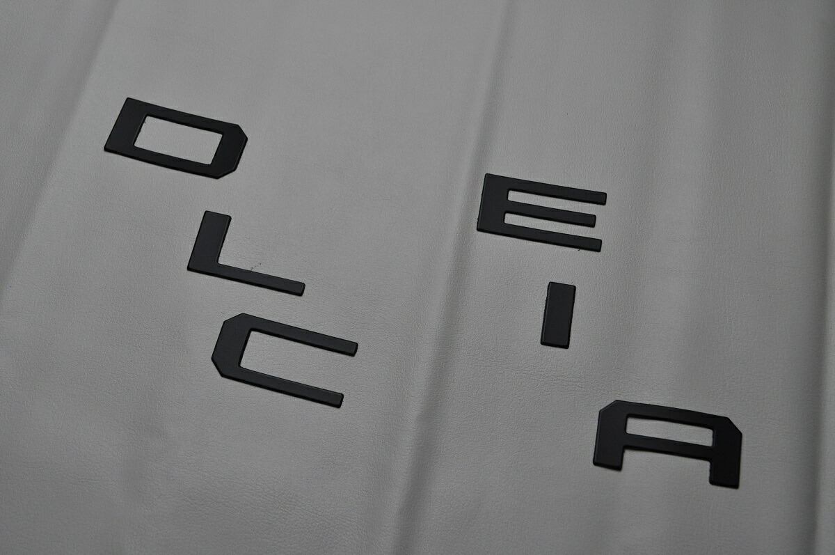 楽天市場】CV1W デリカD5 ブラックメッキエンブレム リア