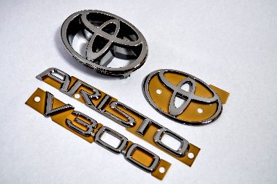 超人気 後期 ブラックメッキエンブレム４点ｓｅｔ アリスト 純正 メッキ カラーメッキ セット 単品 車 車パーツ カーパーツ 高品質 送料無料 ｊｚｓ１６系アリスト セダン 純正 メッキ カラーメッキ セット 単品 車 車パーツ カーパーツ 高品質 送料無料車用品