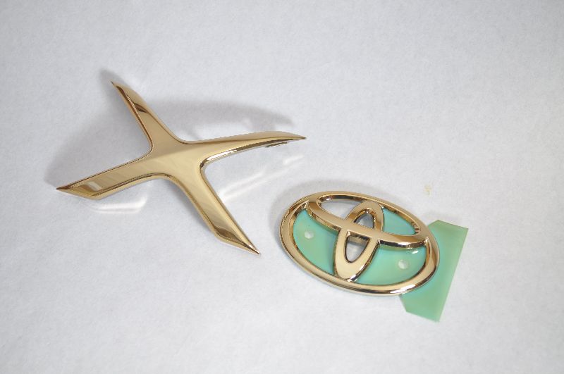 ｇｒｘ１３０マークｘ 後期 エンブレム フロントオーナメント リアトヨタマーク ゴールドメッキエンブレム 車用品 純正 メッキ カラーメッキ パーツ セット 単品 車 車パーツ カーパーツ 高品質 送料無料 Inventer エンブレム トヨタ セダン マークｘ