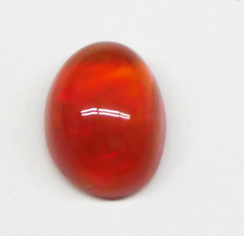 人並み外れた石 赤・オレンジ色・緑 ファイヤ・乳白色 4.135ｃｔS-F0055