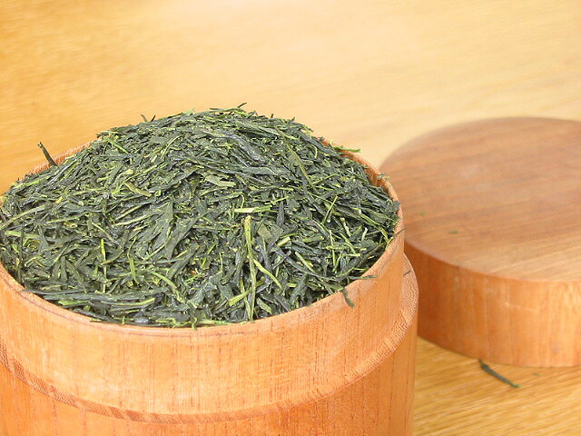 上質茶の産地の八女茶！味が濃く、香りよく、風味を楽しめます。八女煎茶500ｇ【緑茶・日本茶・カテキン【対応】】【HLS_DU】【スーパーセール】（北海島沖縄は除く） 【送料無料】