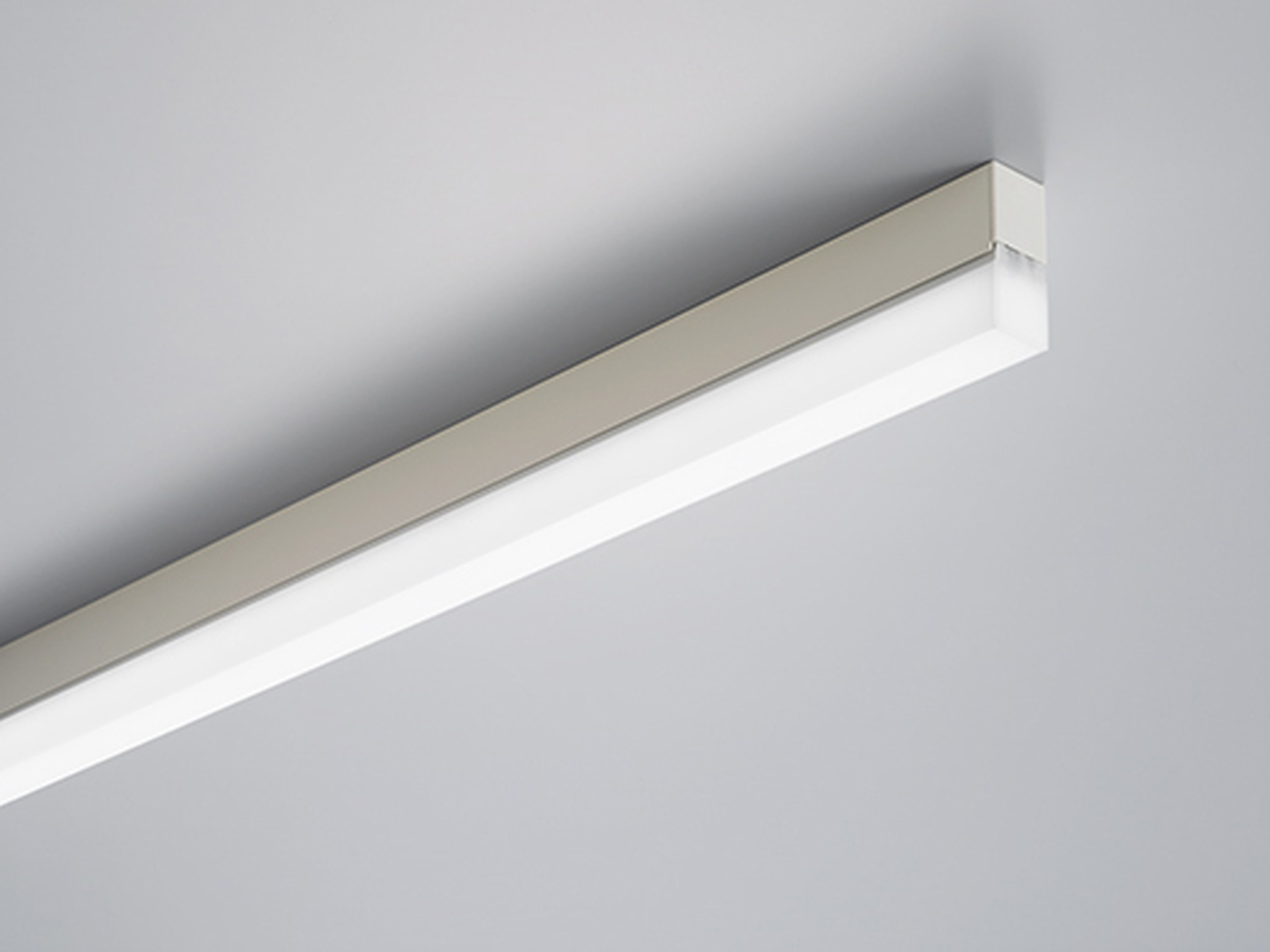 【受注品】DNライティング TRE2-850NL28-APT 建築化照明
