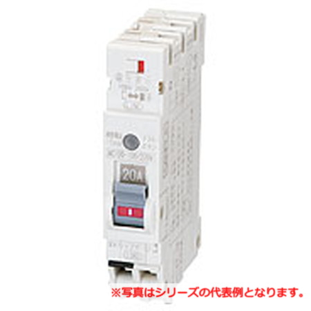 パナソニック WG888281W 露出増設用 抜け止め接地リーラーコンセント