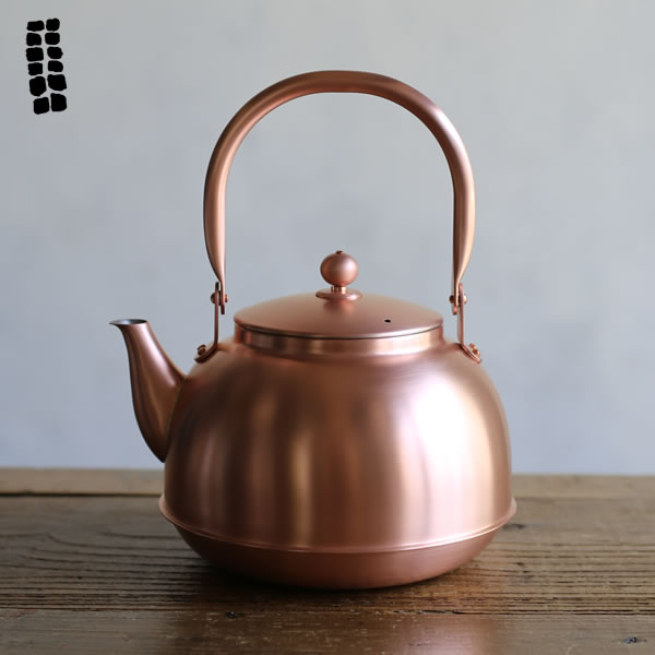 楽天市場】新光堂 COPPER100 純銅 黒銅仕上げ 鎚目湯沸し 2.3L[新光