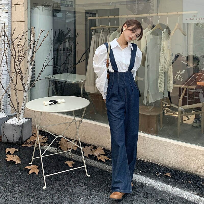 【送料無料】オールインワン サロペット デニム ブーツカット 大人可愛い ママコーデ ママファッション 韓国 オルチャンファッション 人気 トレンド 新作 20代 30代 40代 きれいめ レトロ シンプル お出かけ デート おしゃれ 通勤 通学 オフィス OL デイリー