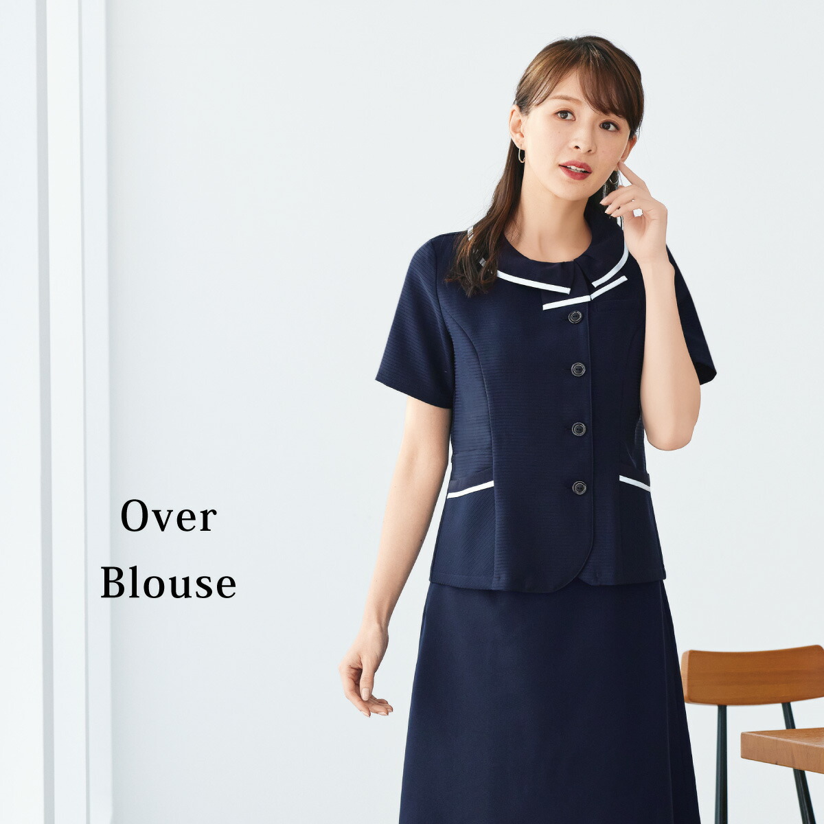 半袖オーバーブラウス 半袖 ブラウス 事務服 I2123 1 送料無料 事務服 襟付き 事務 オーバーブラウス 事務服 企業制服仕事 リボン付き カラー ネイビー 事務服 Ol 受付 制服 企業制服 仕事 オフィス ユニフォーム かわいい 事務服 Ol シャツ レディース オフィス 夏