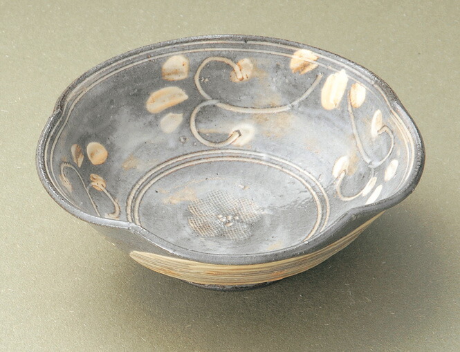 和食器 暁正角向付 信焼 14×14×3.5cm 中鉢 ボウル サラダ おかず おうち うつわ 陶器 カフェ おしゃれ 軽井沢 春日井 暁正角向付(和食器,鉢もの,中鉢)|食器通販の陶磁庵