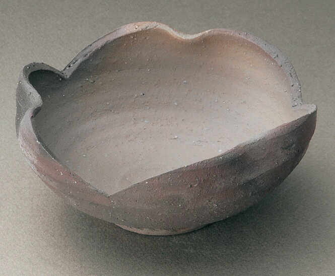 楽天市場】炭化窯変 6.2 丸鉢陶器 信楽焼 キッチン 和食器 向付 皿器