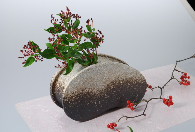 楽天市場】信楽焼 観月 ついたて 花器 花瓶 陶器 花入れ 彩り屋 : 彩り屋