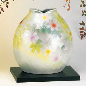 九谷焼 木台付７号花立て ラスター花 花器 華器 飾花立て 瀬戸もの 御花軍事基地