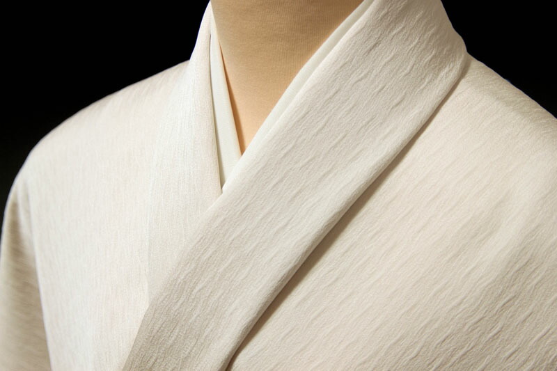 楽天市場】色無地 紋意匠 竪波くずし文 深蘇芳 : 色無地着物専門