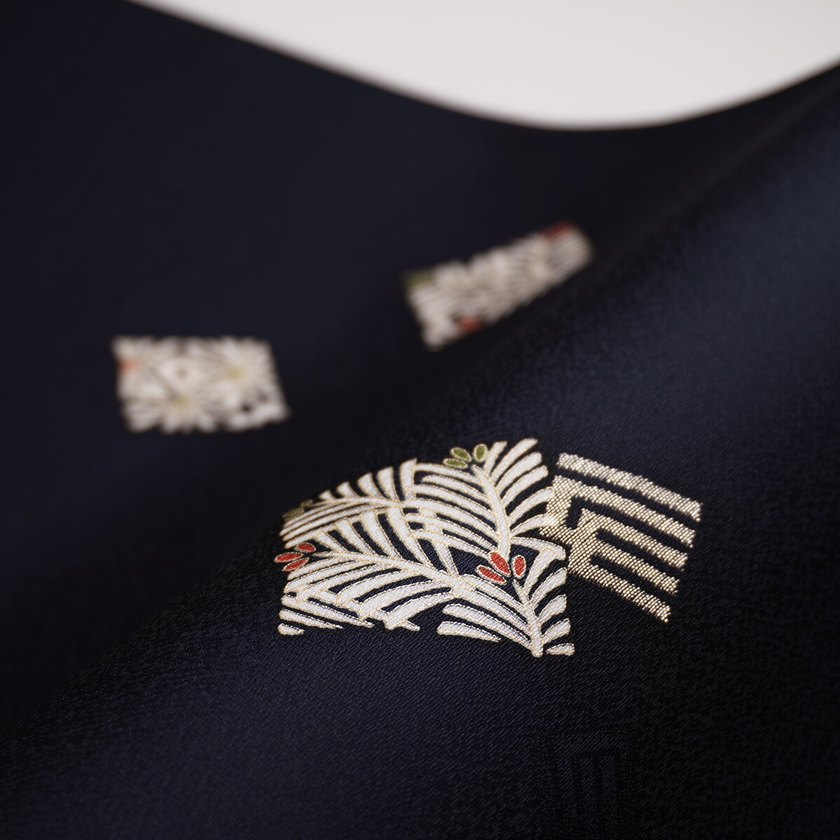 加賀友禅　反物 楽天市場】小紋 加賀友禅 反物 金沢小紋 本場加賀染 未仕立品