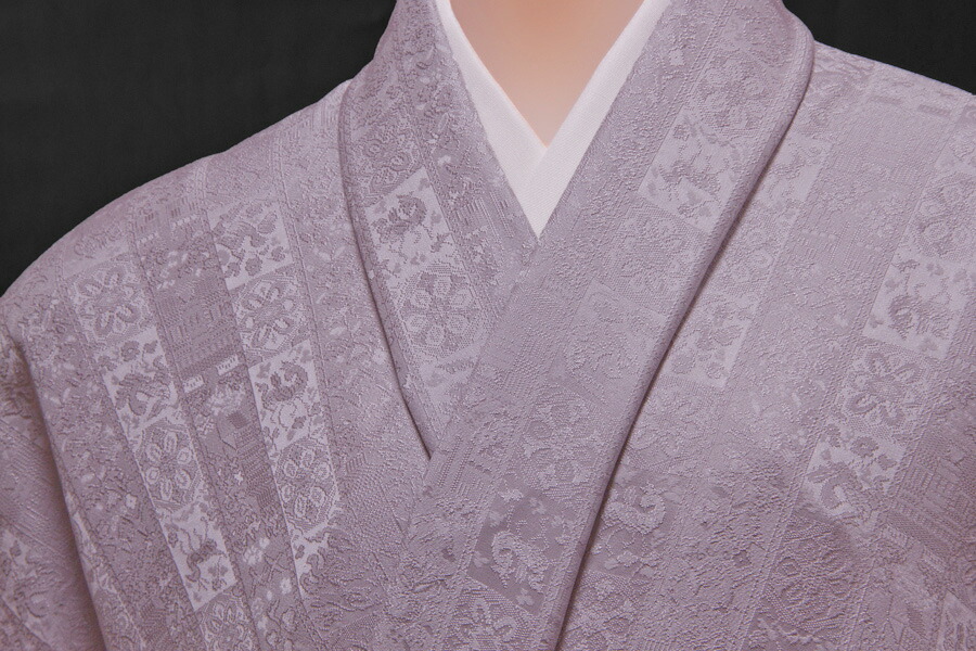 【高島屋】正絹　上質な色無地　地紋　一つ紋 ウォッシャブル色無地 葵七宝 絹鼠 - サキガケ