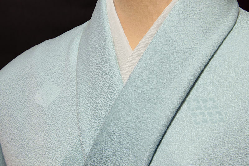 楽天市場】色無地 紋意匠 竪波くずし文 深蘇芳 : 色無地着物専門