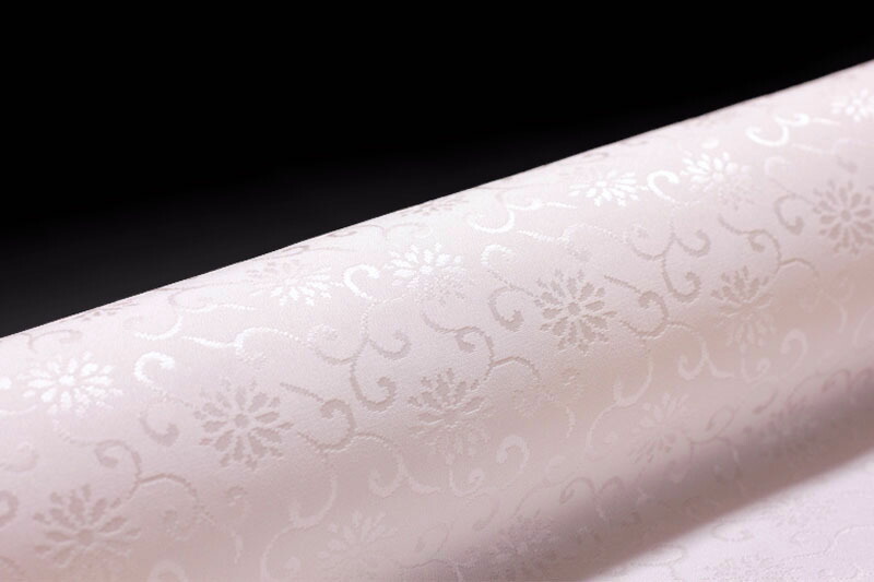 楽天市場】【長襦袢 丹後産 正絹 白綸子 菊唐草】 真面目な長襦袢を