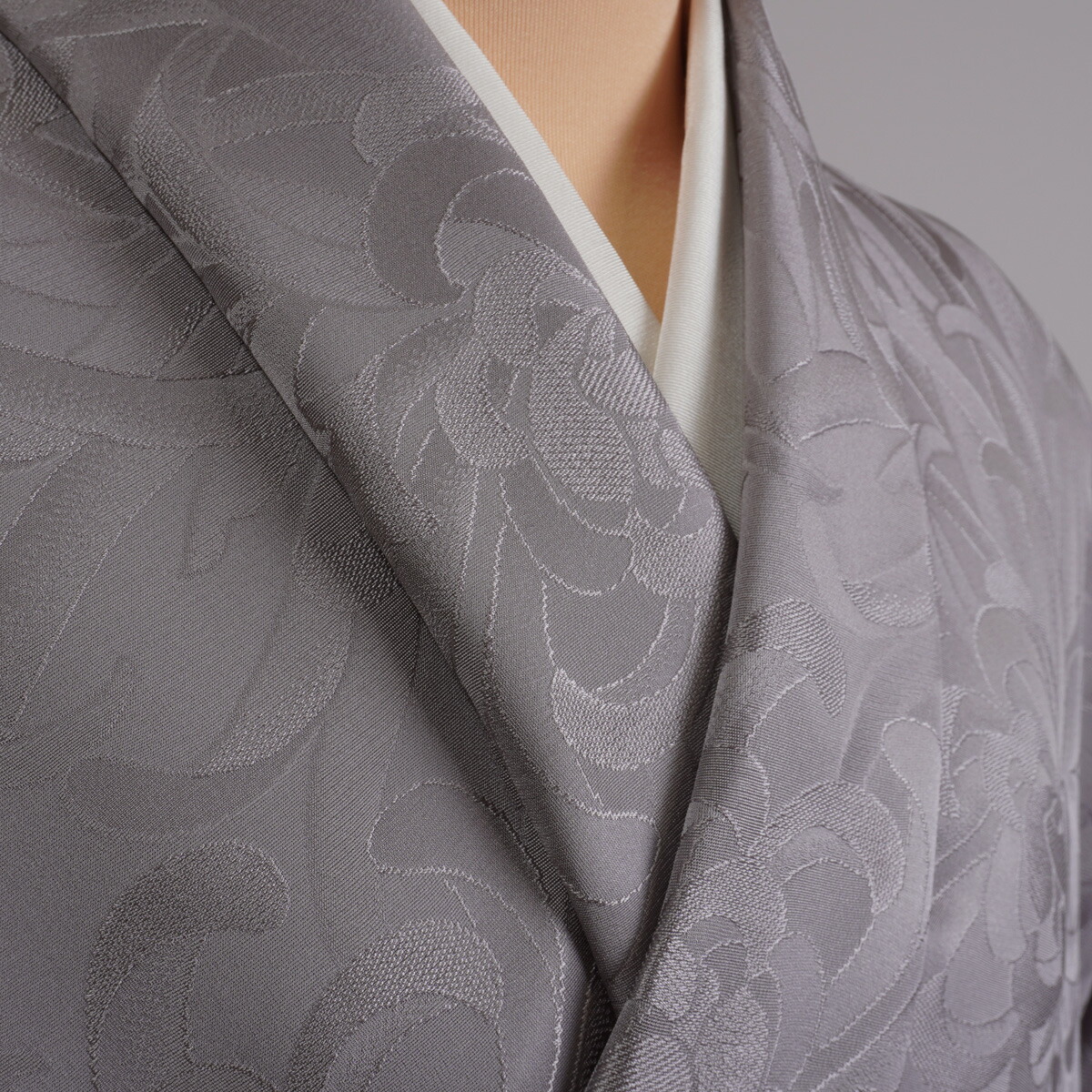 楽天市場】【色無地 紋意匠 菊水文 薄墨色】【反物1反・胴裏1枚・共色