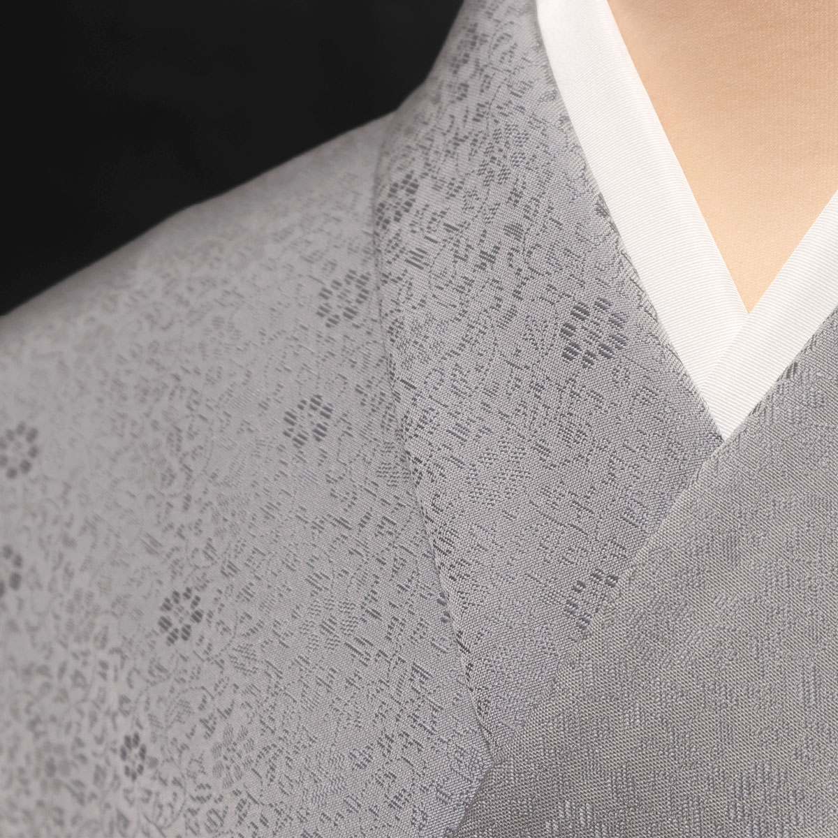 楽天市場】色無地 紗綾形文 湊鼠【反物1反・正絹胴裏1枚・正絹八掛1枚