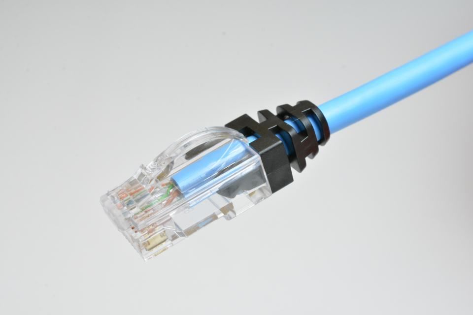 楽天市場】日本製線 Cat6A 細径撚線パッチコード U/UTP SPG6-PC-10G