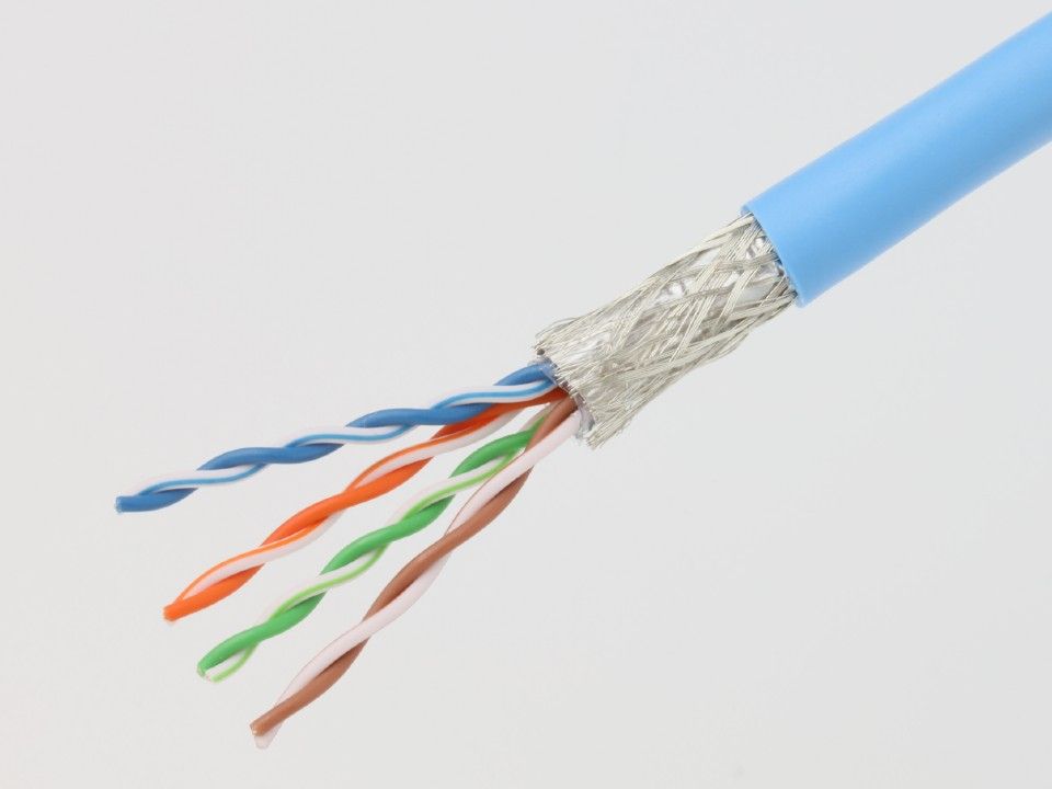 日本製線 Cat5e F/UTP 二重シールド 0.5-4P NSEDT-SB 300M