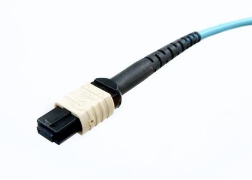 エイム電子 ARM-MPO/MPO-10G-50-05-12C 二重シース光ケーブル 12芯 両端MPO OM3 マルチモード 50/125μm Type-B配線 5m｜ISダイレクト店