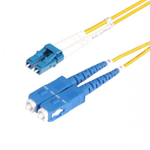 StarTech.com SMLCSC-OS2-50M 光ファイバー ケーブル/OS2シングルモード/50m/LC-SC/2芯/デュプレックス/LSZH/イエロー/オプティカル