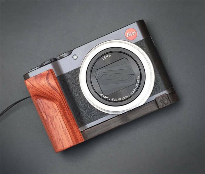 Leica C-LUX clux専用 ハンドグリップメタル 檀用木 上半身容れもの 用のハンドグリップです 取り替えっこ 蓄電池取り替えっこ助けになる 根もと開閉