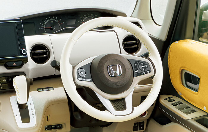 HONDA【ﾎﾝﾀﾞ】N-BOX【ｴﾇﾎﾞｯｸｽ】 インテリアパネル（マットアイボリー）　インストルメントパネル部（運転席側）＋運転席アッパーボックス部 JF3 JF4 純正 用品 部品 ﾊﾟｰﾂ ｱｸｾｻﾘ ｵﾌﾟｼｮﾝ 【宅配便 大サイズ】