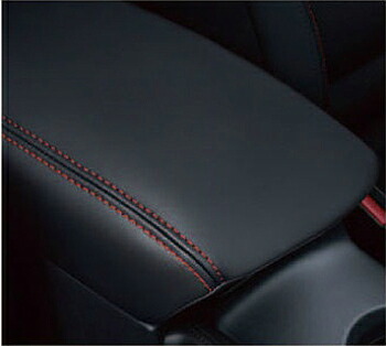 MAZDA【マツダ】純正部品CX-5【シーエックスファイブ】 KE系 アームレストカバー カー用品 車用品 部品 ﾊﾟｰﾂ ｱｸｾｻﾘ ｵﾌﾟｼｮﾝ 【宅配便 中サイズ】｜イスコウェブ