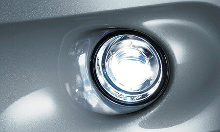 NISSAN【ﾆｯｻﾝ】ELGRAND【ｴﾙｸﾞﾗﾝﾄﾞ】E52後期 ＬＥＤフォグランプ（白色ＬＥＤ、１２Ｖ１４Ｗ） E52 純正 用品 部品 ﾊﾟｰﾂ ｱｸｾｻﾘ ｵﾌﾟｼｮﾝ MFC0 【宅配便のみ】