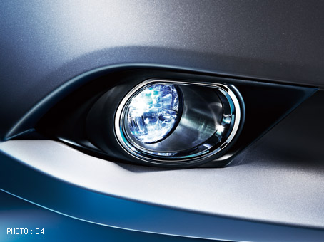 SUBARU【スバル】純正用品 LEGACY【ﾚｶﾞｼｰ】LEDフォグランプ カー用品 車用品 部品 ﾊﾟｰﾂ ｱｸｾｻﾘ ｵﾌﾟｼｮﾝ 【宅配便のみ】