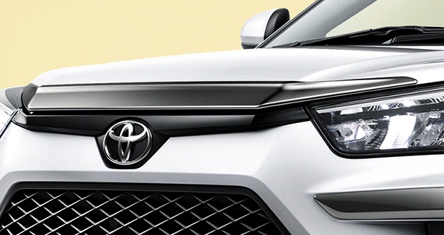 楽天市場】【トヨタ純正】 フードガーニッシュ [ブラックメッキ