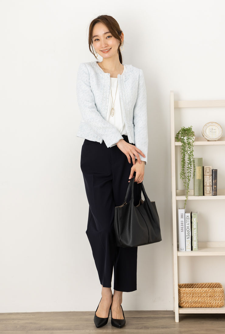 極美品*パラスパレス*名作 山藤柄 ブラウス カタログ掲載*極美品*パラスパレス*名作 山藤柄 ブラウス*45R好きにも