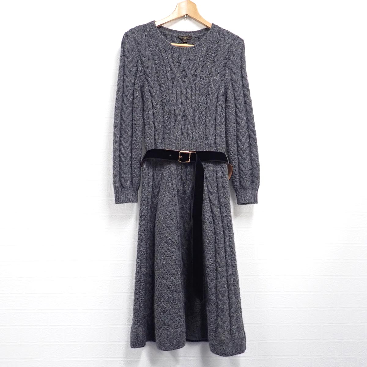 中古 辛口評価 Aランク Louis Vuitton ルイヴィトン ベルト付き ニットワンピース サイズl グレー Altamisa Mx 中古 辛口評価 Aランク Louis Vuitton ルイヴィトン ベルト付き ニットワンピース サイズl グレー Altamisa Mx