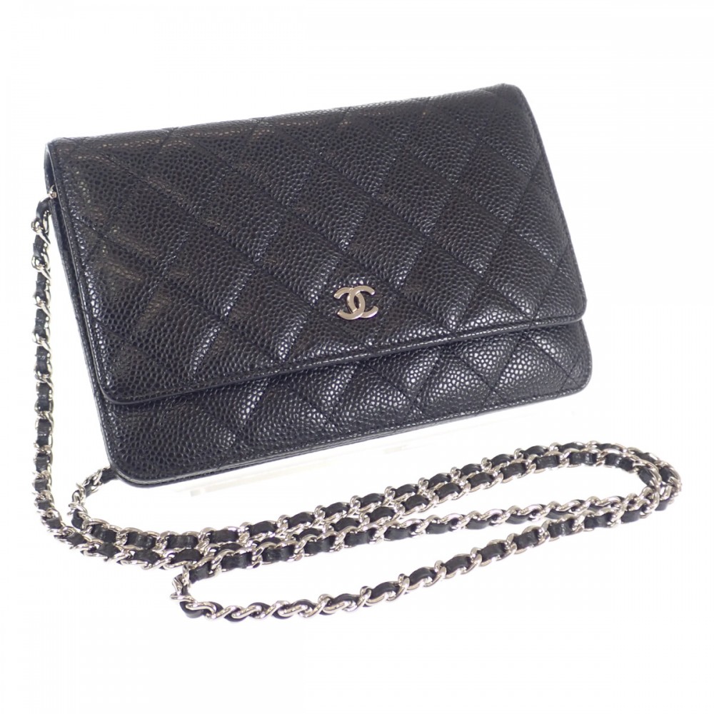 シャネル CHANEL マトラッセ クラシック チェーンウォレット ココマーク A33814_Y01864_C3906 長財布 キャビアスキン ブラック シルバー金具 レディース【中古】【Aランク】 244,000円