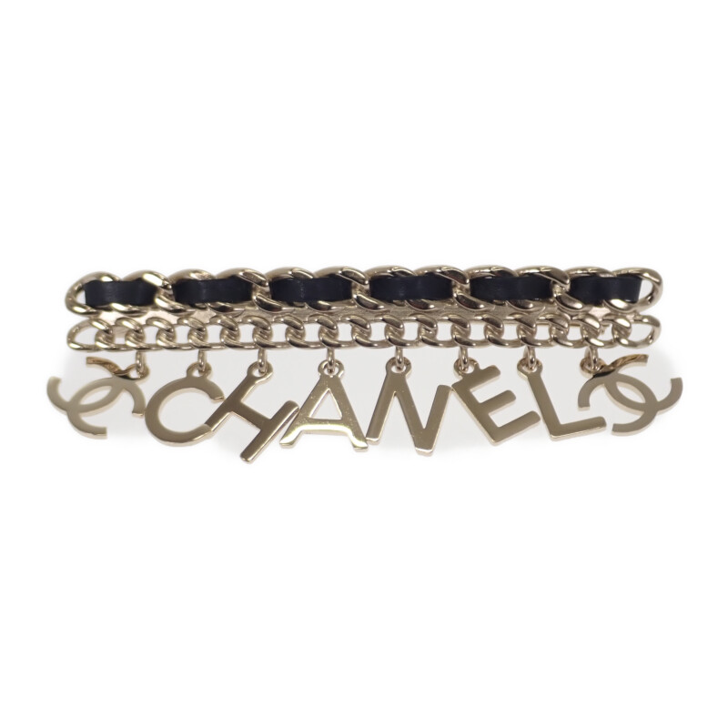 シャネル CHANEL CCロゴチェーン ブローチ メタル レザー ゴールド ブラック レディース アクセサリー 可愛い ギフト【中古】【ABランク】｜ISEYA ONLINE 店