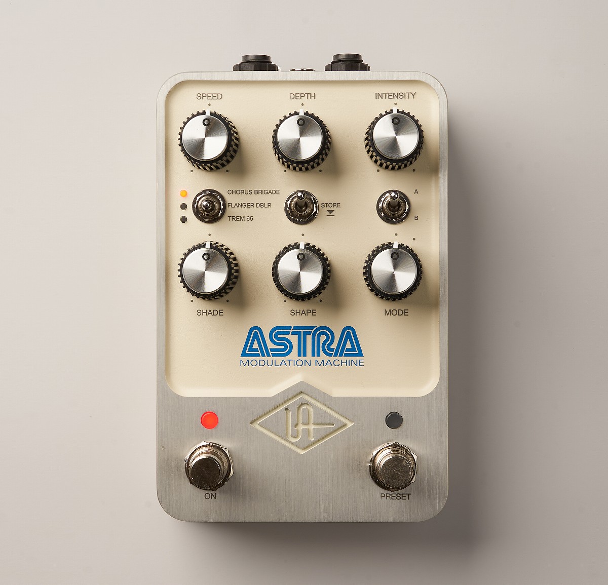 楽天市場】Universal Audio UAFX Astra Modulation Machine【在庫限り