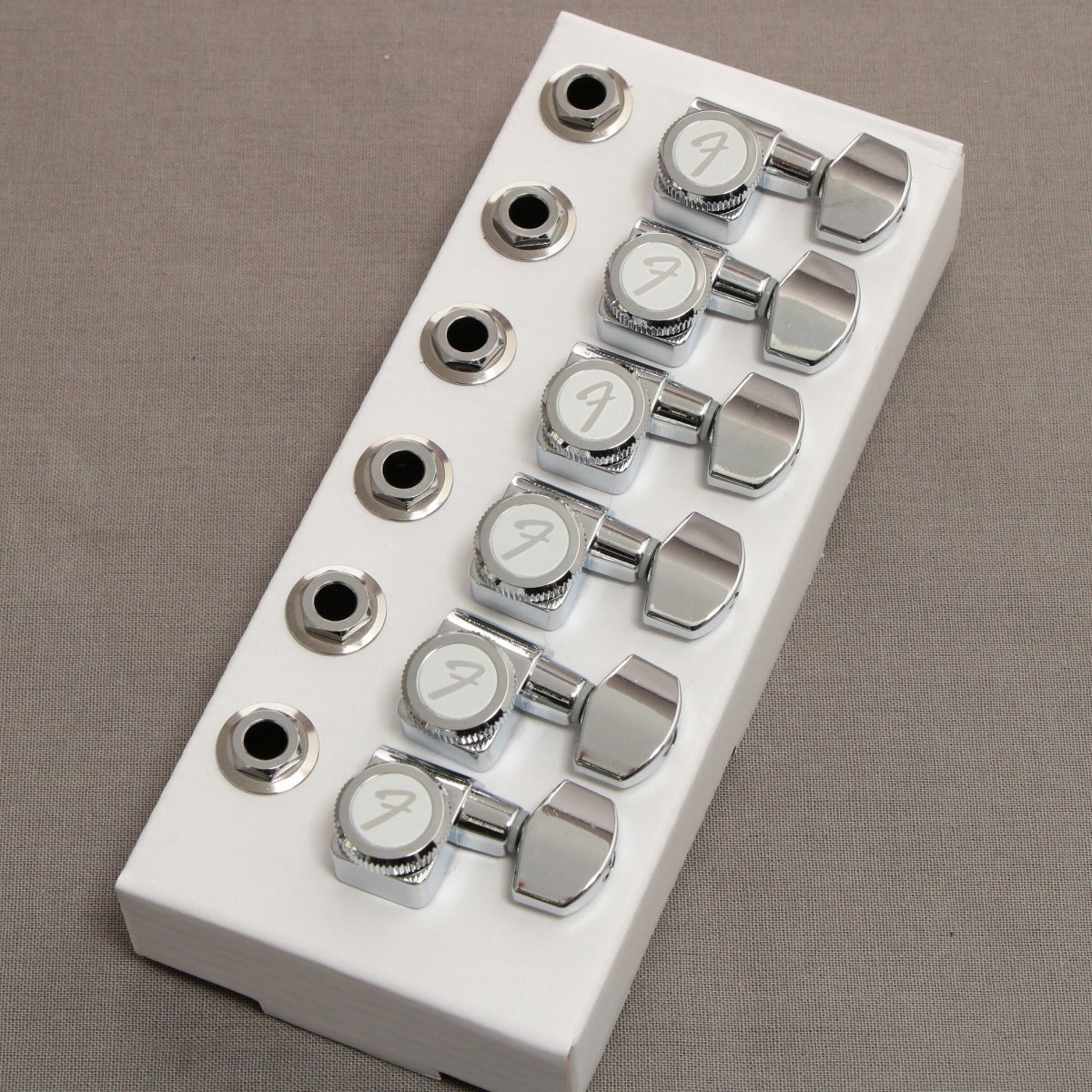 Fender / Locking Tuning Machines Chrome 099-0818-100【池袋店】