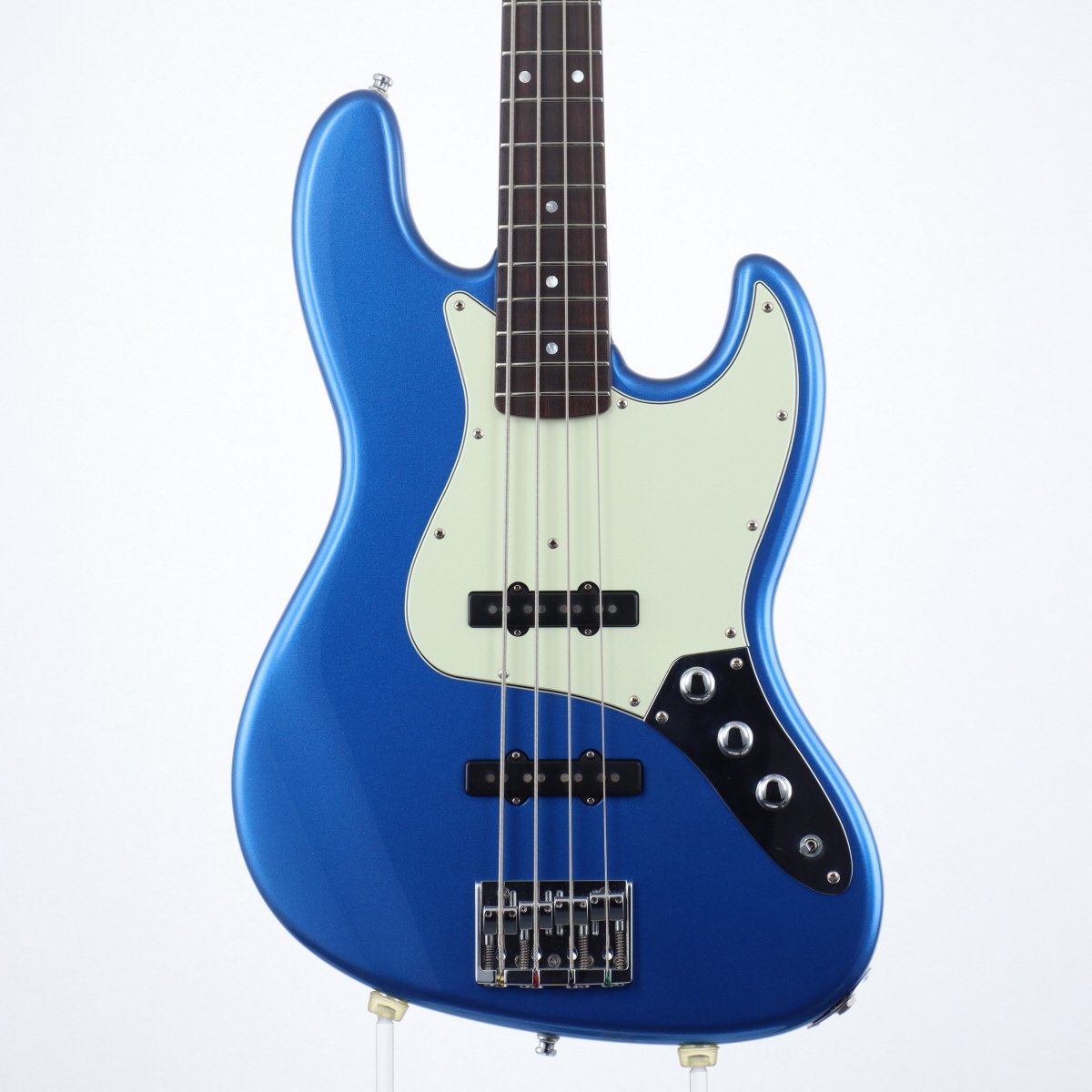 ベース BLACK SMOKER Beta P4 (Sonic Blue) BLACK SMOKER Beta P4 (Sonic Blue) ベース