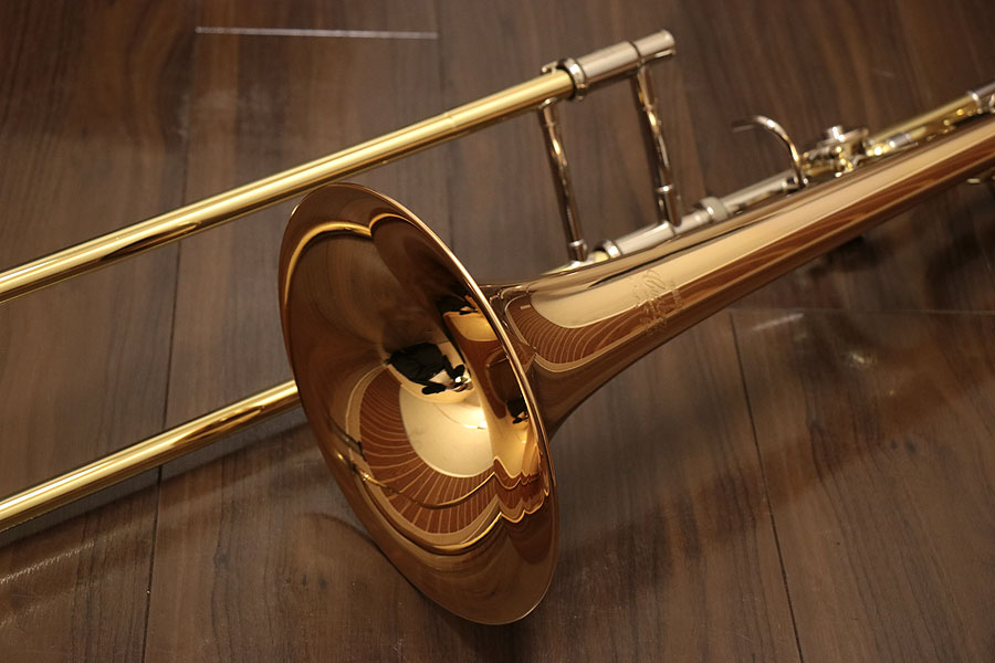 ヤマハトロンボーン ケース付き　YSL8425G 楽天市場】YAMAHA ヤマハ/テナーバス トロンボーン/YSL8425G