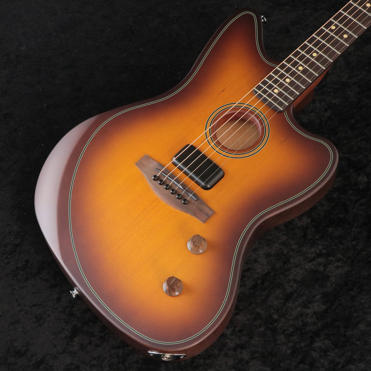 FENDER IDN / Acoustasonic Standard Jazzmaster Honey Burst 【御茶ノ水本店】