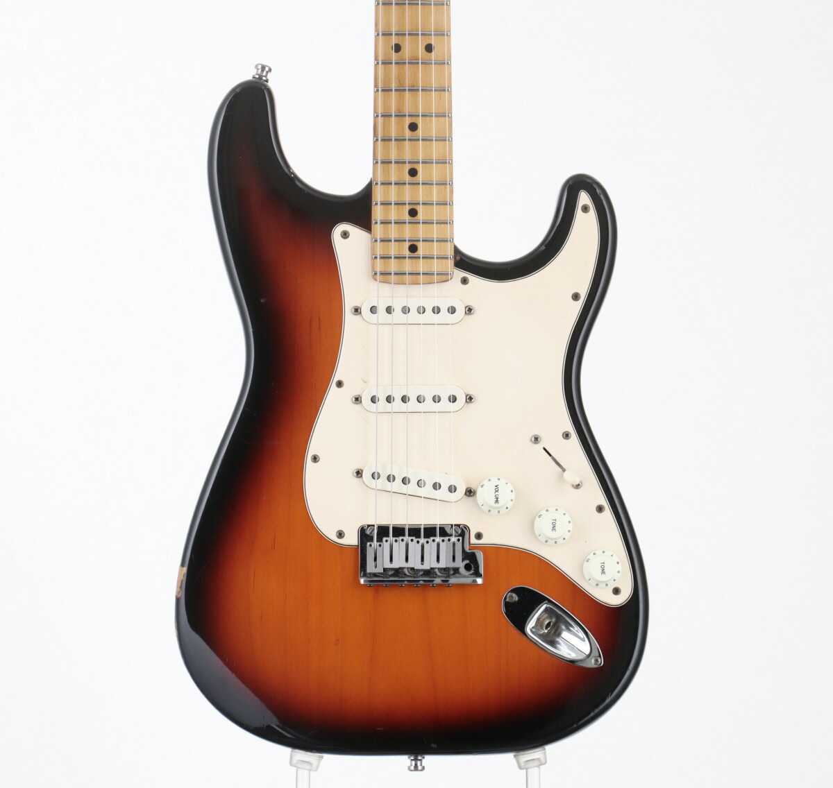 【中古】Fender USA / American Standard Stratocaster Maple Fingerboard 3-Color Sunburst [3.80kg/1995年製]フェンダー 【池袋店】
